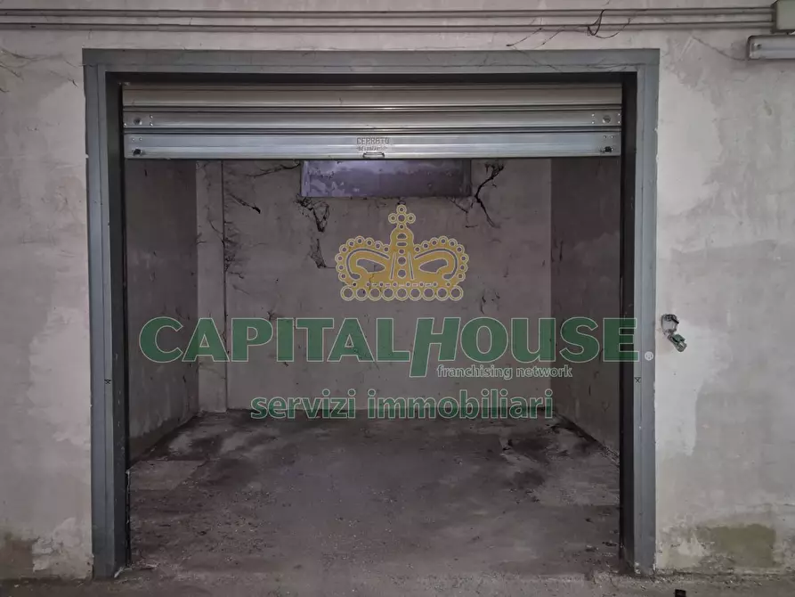 Immagine 16 di Locale commerciale in vendita  a Camigliano