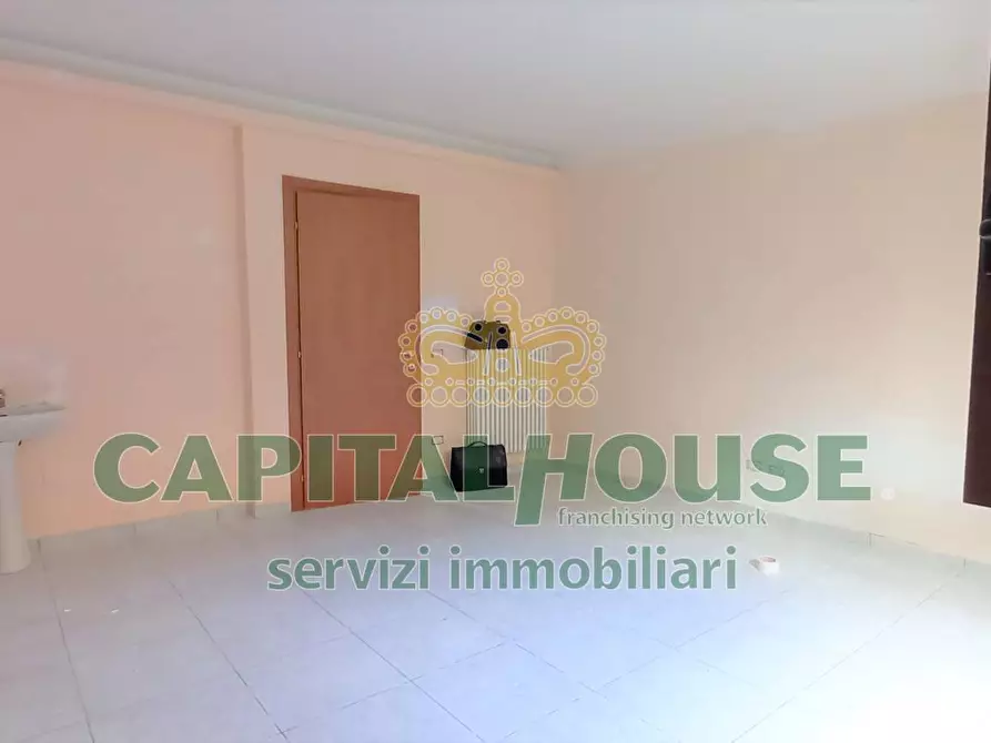 Immagine 11 di Casa semindipendente in affitto  in via fuori porta roma a Capua