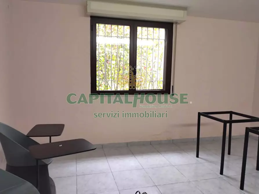 Immagine 15 di Casa semindipendente in affitto  in via fuori porta roma a Capua