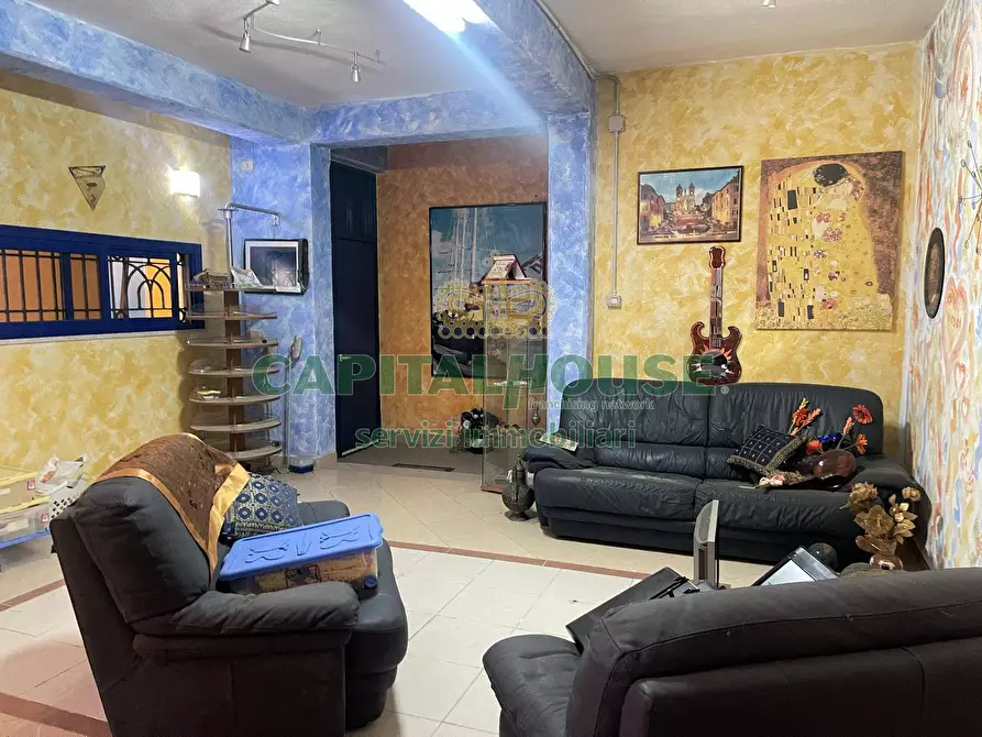 Immagine 17 di Villa in vendita  in avella a Avella