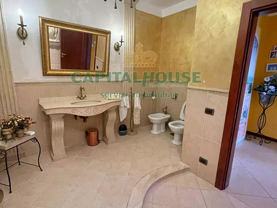 Immagine 32 di Villa in vendita  in avella a Avella