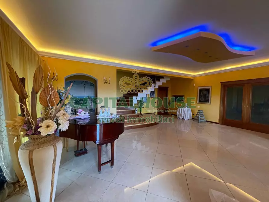 Immagine 38 di Villa in vendita  in avella a Avella