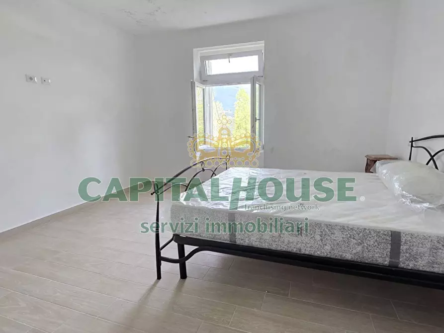 Immagine 5 di Villa in vendita  a Cervaro