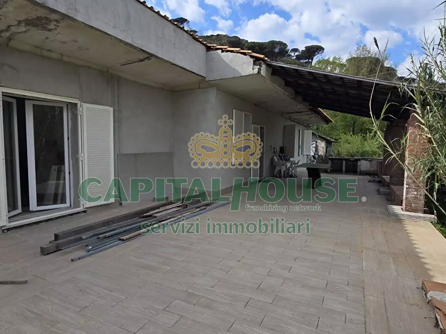 Immagine 12 di Villa in vendita  a Cervaro