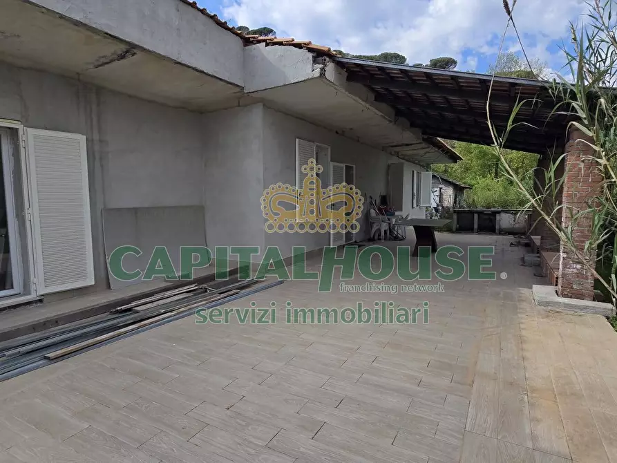 Immagine 13 di Villa in vendita  a Cervaro