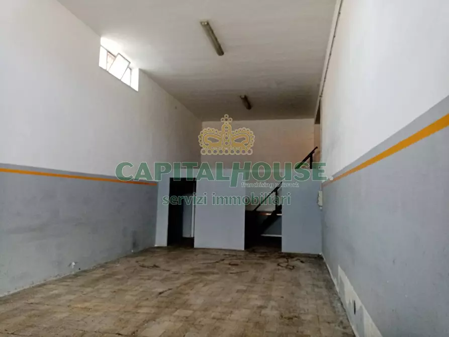 Immagine 5 di Locale commerciale in affitto  in VIA FRANCESCO CARACCIOLI a Mercato San Severino