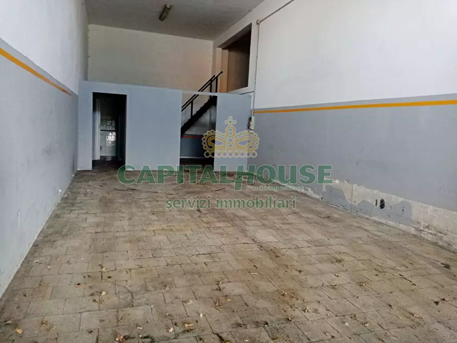 Immagine 2 di Locale commerciale in affitto  in VIA FRANCESCO CARACCIOLI a Mercato San Severino