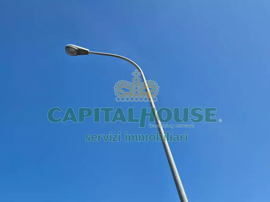 Immagine 15 di Terreno agricolo in vendita  a Capodrise