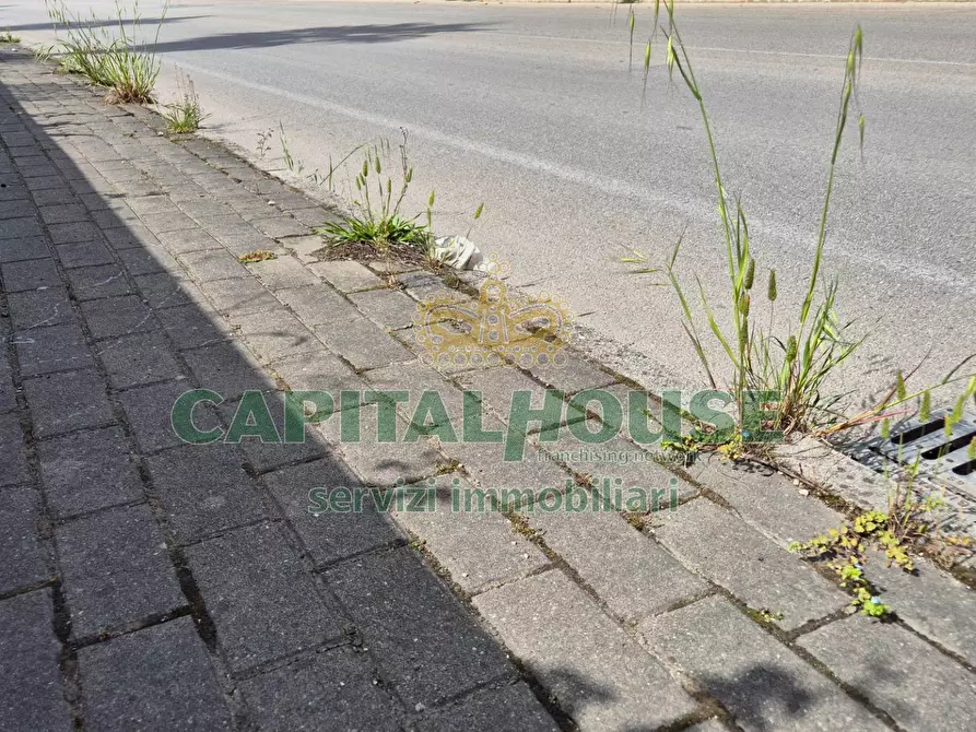 Immagine 16 di Terreno agricolo in vendita  a Capodrise