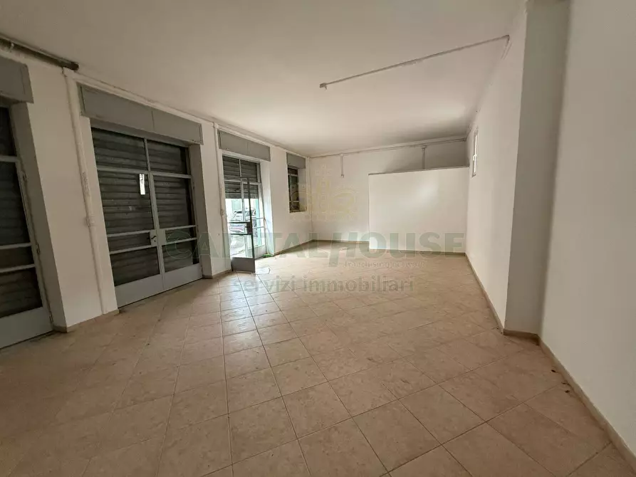 Immagine 4 di Palazzo in vendita  in Via Degli iuliani a Castel San Giorgio