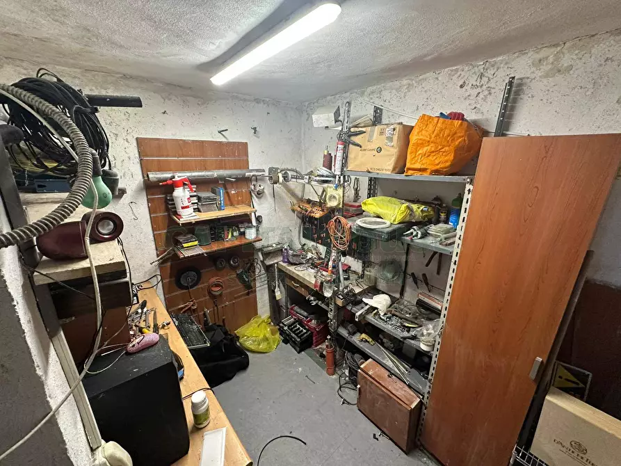 Immagine 27 di Casa semindipendente in vendita  in via raimondi a Saviano