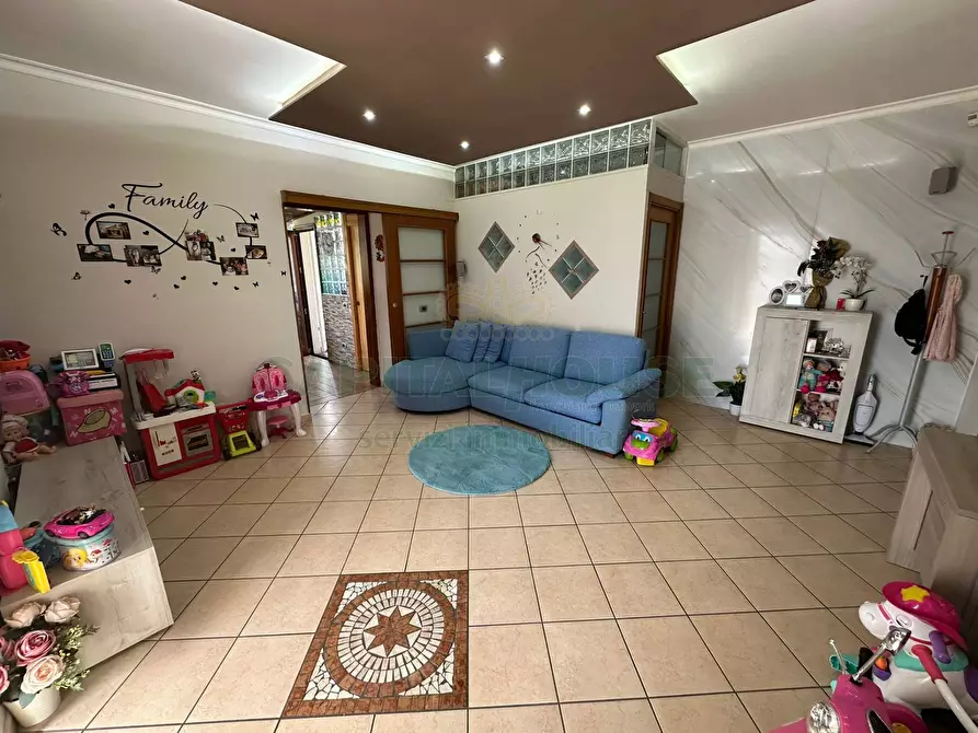 Immagine 11 di Casa semindipendente in vendita  in via raimondi a Saviano