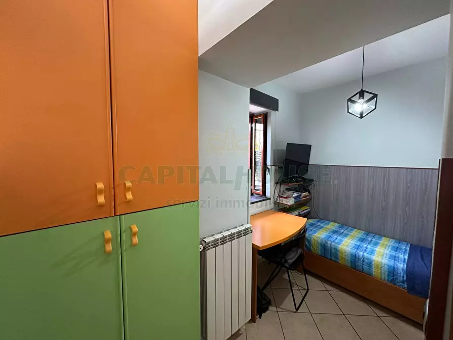 Immagine 14 di Casa semindipendente in vendita  in via raimondi a Saviano