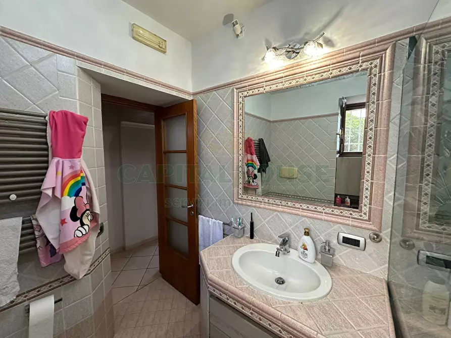 Immagine 24 di Casa semindipendente in vendita  in via raimondi a Saviano