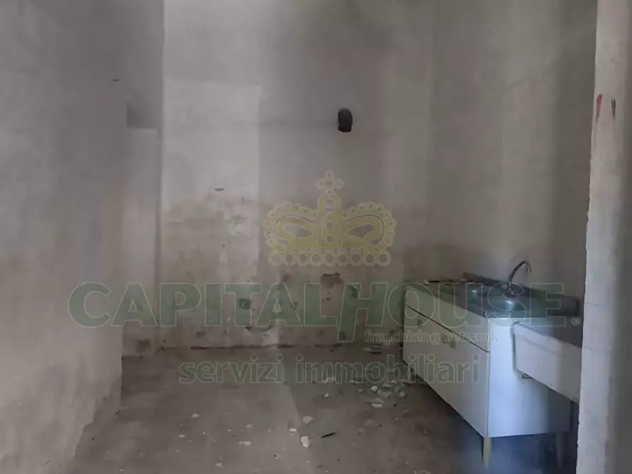 Immagine 6 di Magazzino in affitto  in via galatina a Santa Maria Capua Vetere