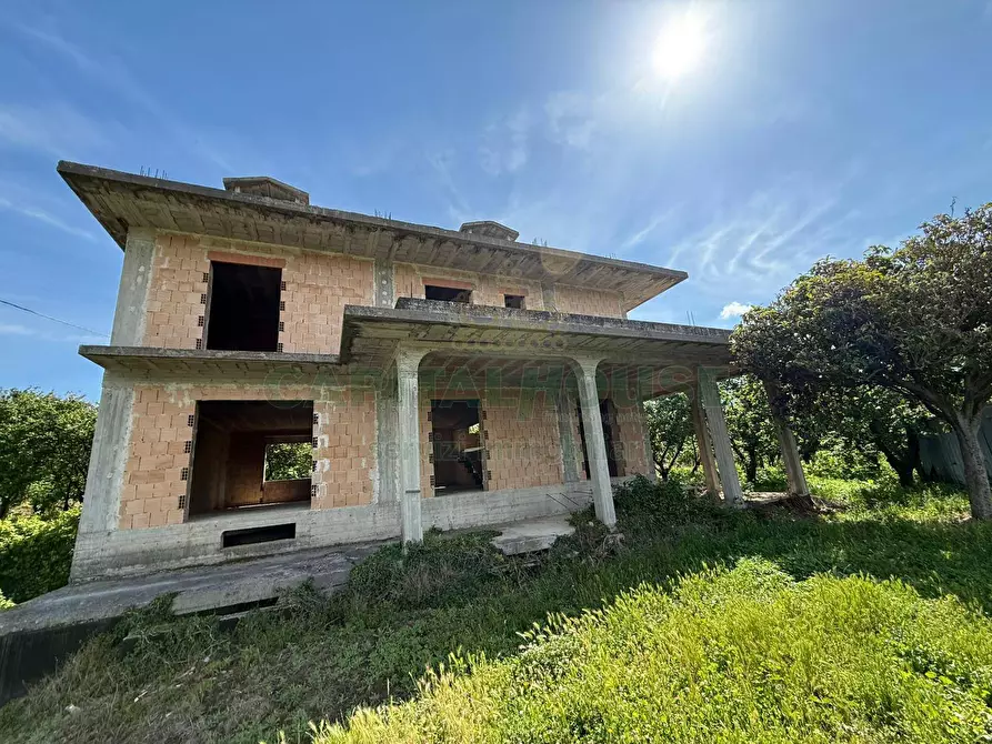 Immagine 2 di Villa in vendita  in Via Macchione a Calvanico