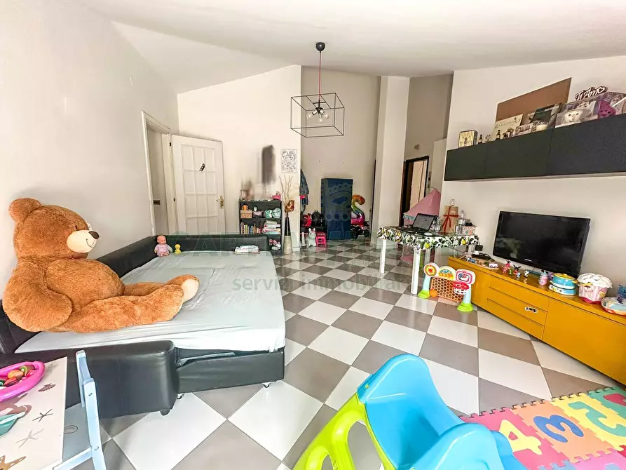 Immagine 2 di Appartamento in vendita  in Via Jan Palach a Santa Maria Capua Vetere