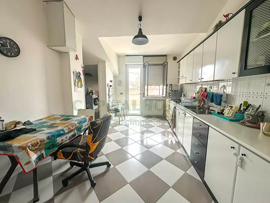 Immagine 11 di Appartamento in vendita  in Via Jan Palach a Santa Maria Capua Vetere