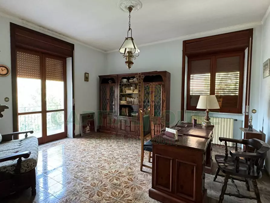 Immagine 11 di Villa in vendita  a Roccapiemonte