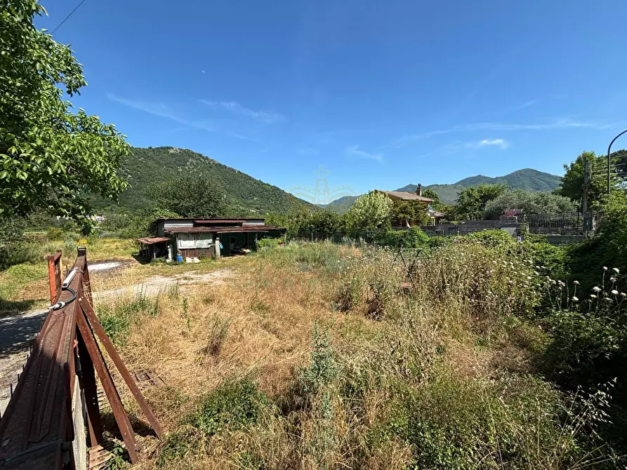 Immagine 5 di Locale commerciale in vendita  in Via ZAMBRANO a Siano