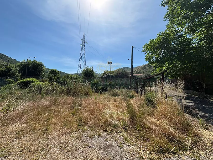 Immagine 7 di Locale commerciale in vendita  in Via ZAMBRANO a Siano