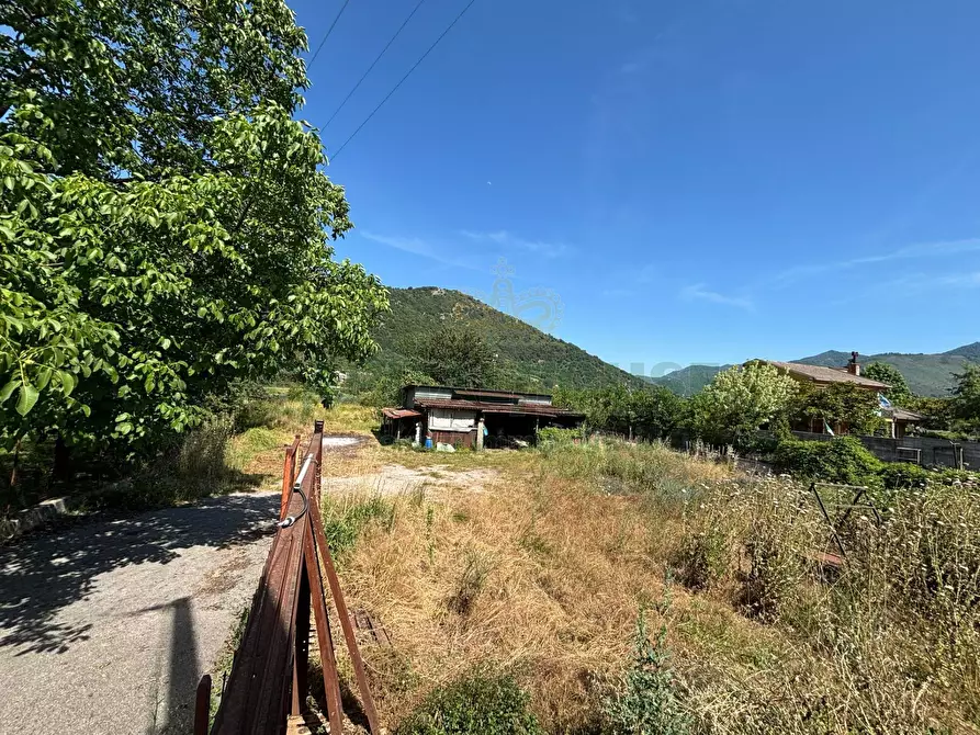 Immagine 13 di Locale commerciale in vendita  in Via ZAMBRANO a Siano