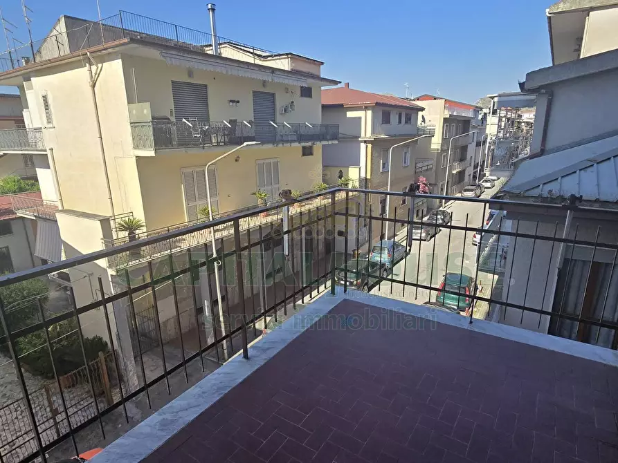 Immagine 34 di Appartamento in vendita  in Via Luigi Einaudi a Capodrise