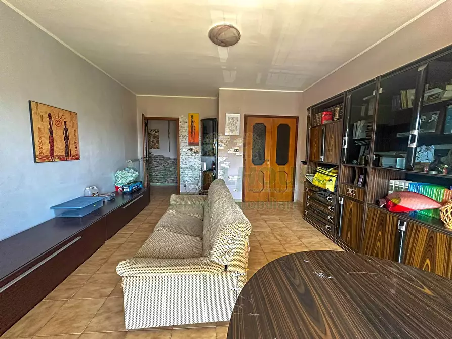 Immagine 1 di Appartamento in vendita  in RIONE C. SANTAGATA a Capua