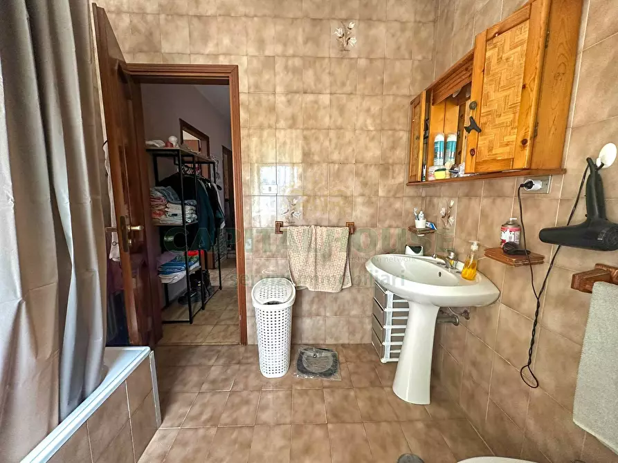 Immagine 13 di Appartamento in vendita  in RIONE C. SANTAGATA a Capua