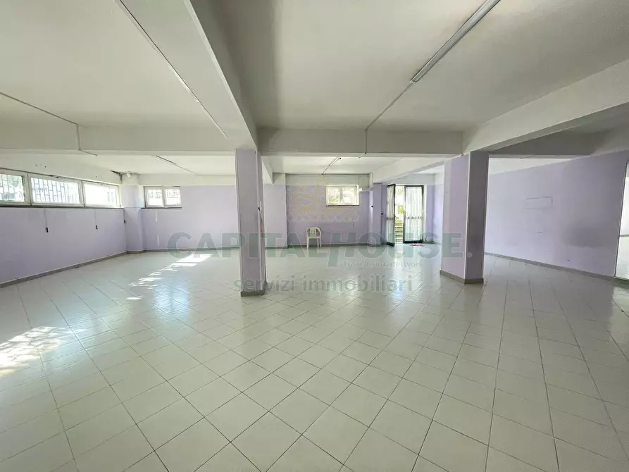 Immagine 6 di Locale commerciale in vendita  in sperone a Sperone