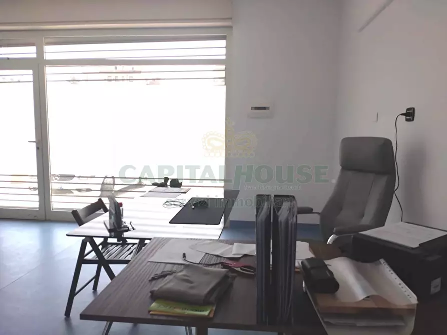 Immagine 30 di Locale commerciale in affitto  in zona supermercato Decò a Santa Maria Capua Vetere