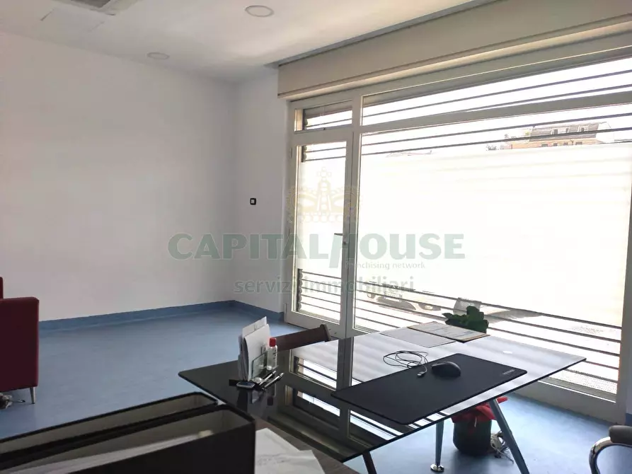 Immagine 32 di Locale commerciale in affitto  in zona supermercato Decò a Santa Maria Capua Vetere