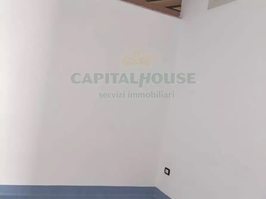 Immagine 37 di Locale commerciale in affitto  in zona supermercato Decò a Santa Maria Capua Vetere