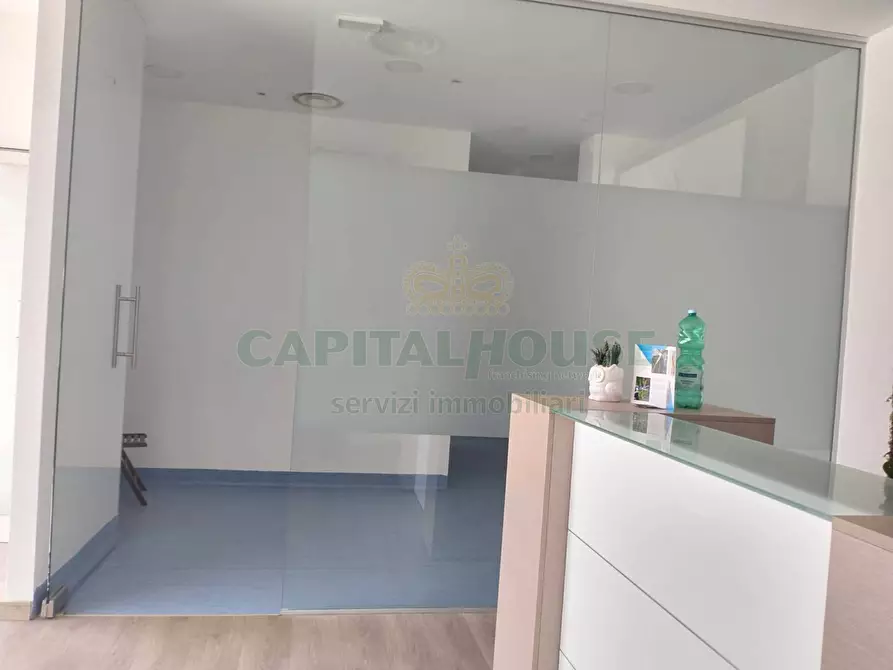 Immagine 38 di Locale commerciale in affitto  in zona supermercato Decò a Santa Maria Capua Vetere