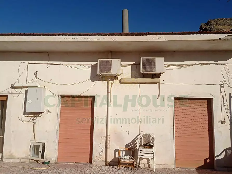 Immagine 11 di Appartamento in vendita  in avella a Avella