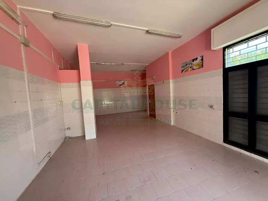 Immagine 6 di Locale commerciale in vendita  in viale europa a Fisciano