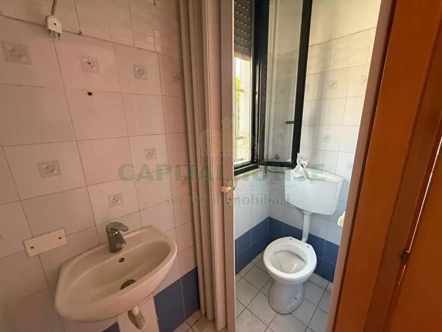 Immagine 8 di Locale commerciale in vendita  in viale europa a Fisciano