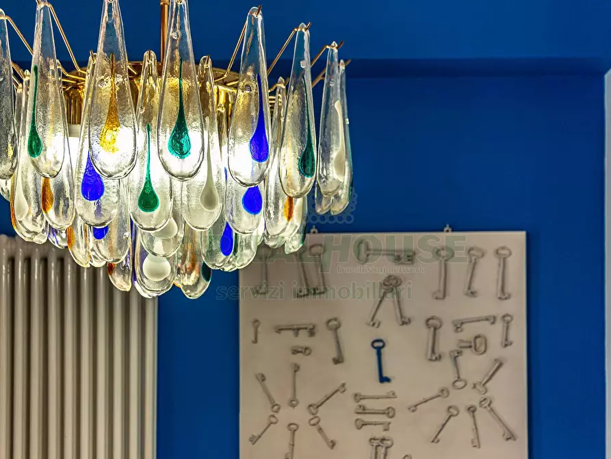 Immagine 6 di Appartamento in vendita  in Via Rialto a Bologna