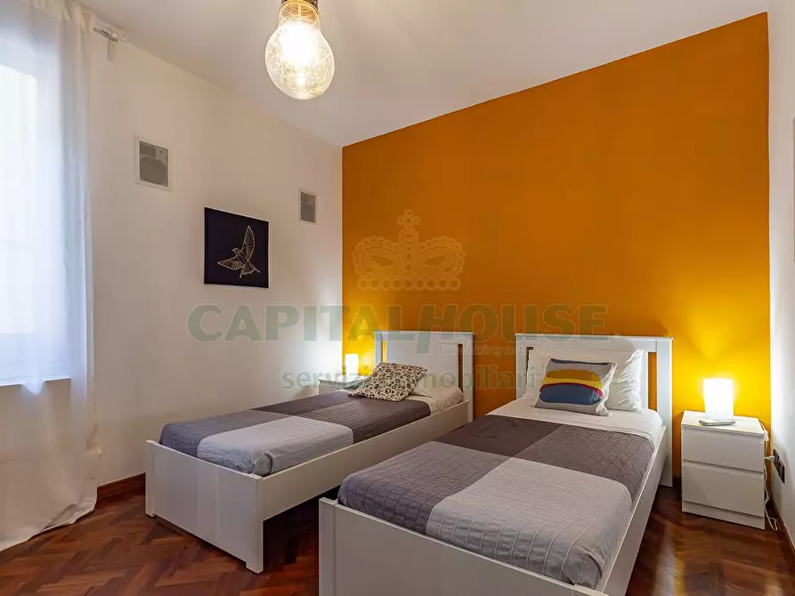 Immagine 16 di Appartamento in vendita  in Via Rialto a Bologna