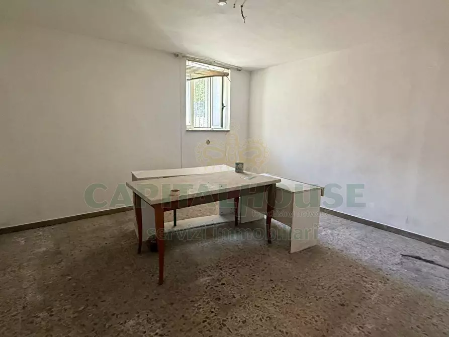 Immagine 3 di Magazzino in vendita  in saviano a Saviano