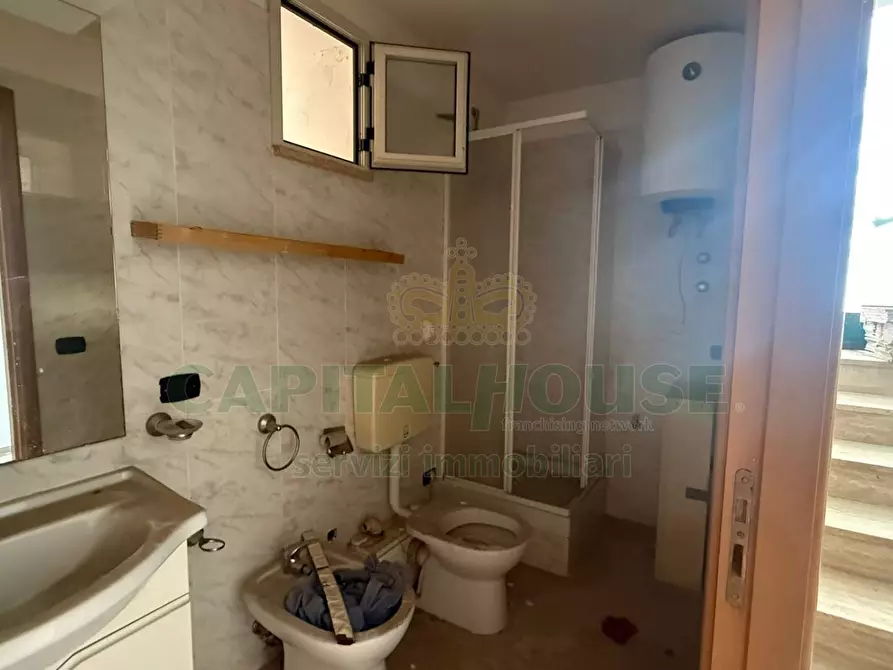 Immagine 6 di Magazzino in vendita  in saviano a Saviano