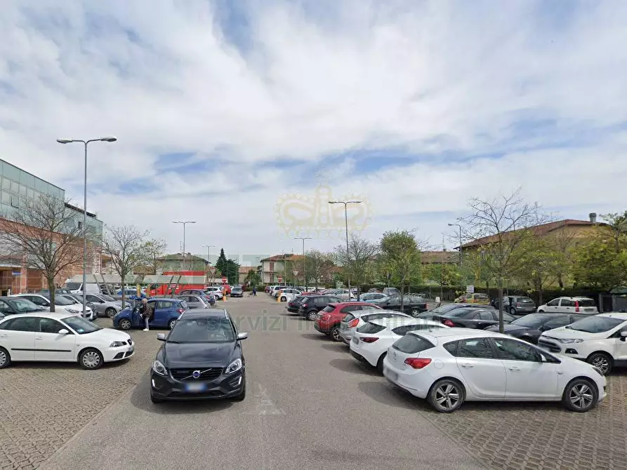 Immagine 5 di Locale commerciale in vendita  in Via XXV Ottobre a Forlimpopoli