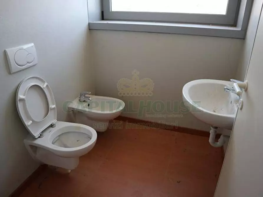 Immagine 12 di Locale commerciale in vendita  in Via XXV Ottobre a Forlimpopoli