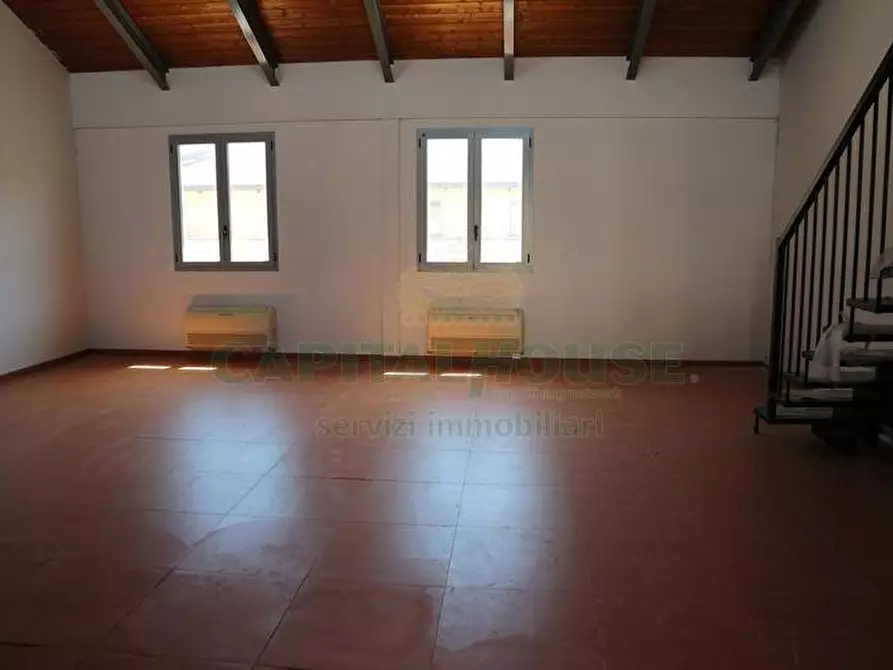 Immagine 19 di Locale commerciale in vendita  in Via XXV Ottobre a Forlimpopoli