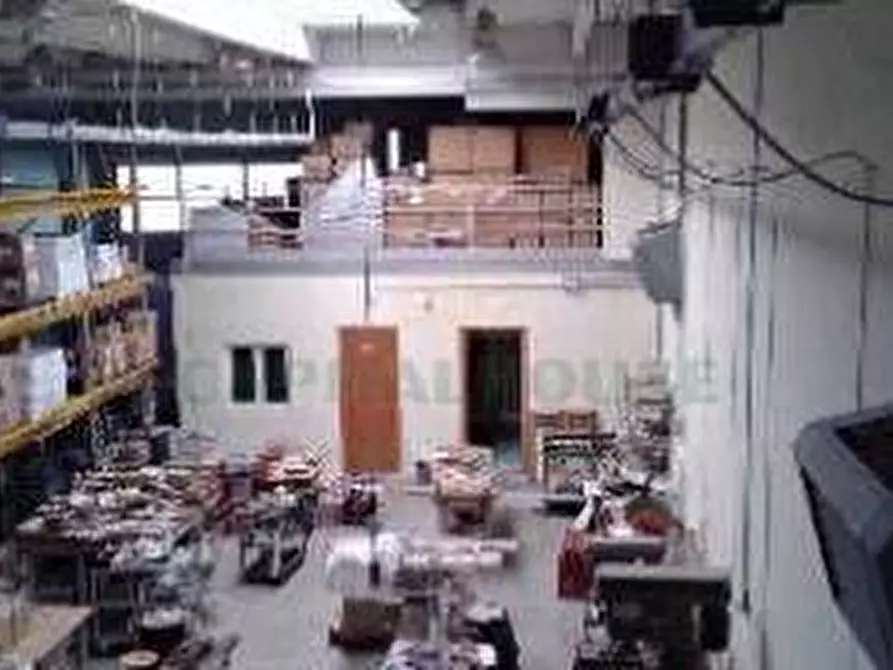 Immagine 4 di Capannone industriale in vendita  in via calcinaro a Cesena