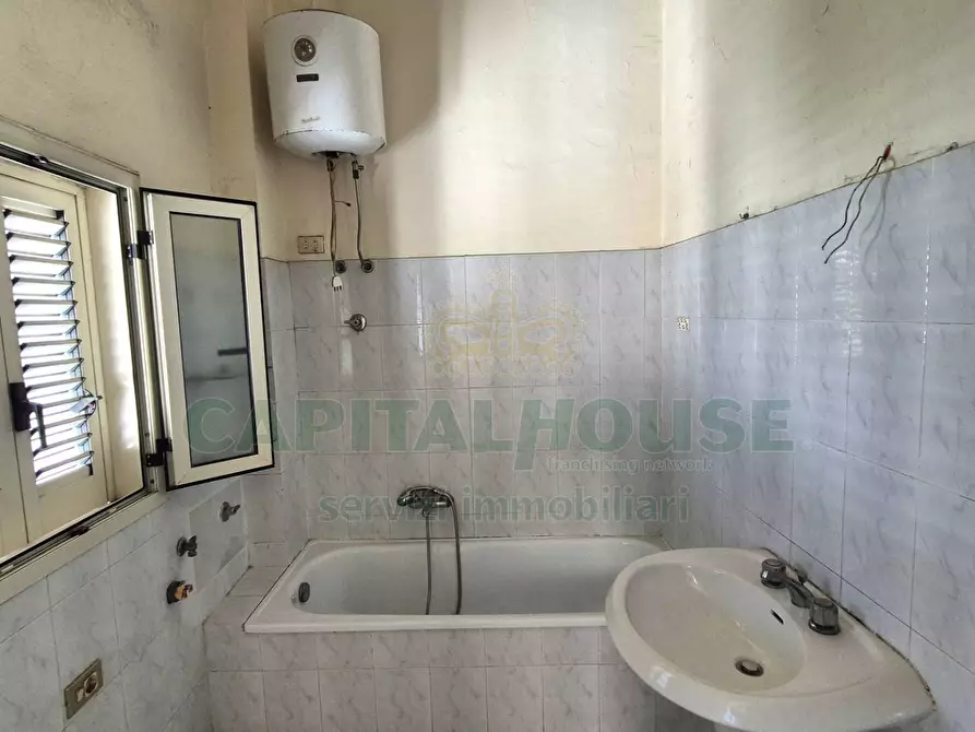 Immagine 33 di Casa indipendente in vendita  a Capodrise