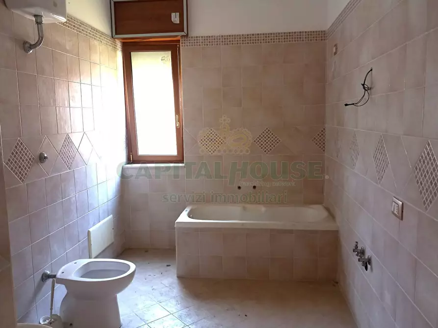 Immagine 43 di Villa in vendita  in sperone a Sperone