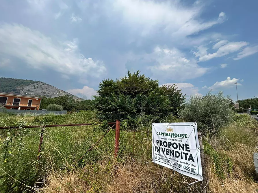 Immagine 3 di Locale commerciale in vendita  a Mercato San Severino