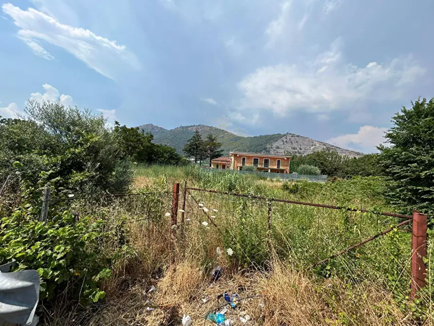 Immagine 6 di Locale commerciale in vendita  a Mercato San Severino