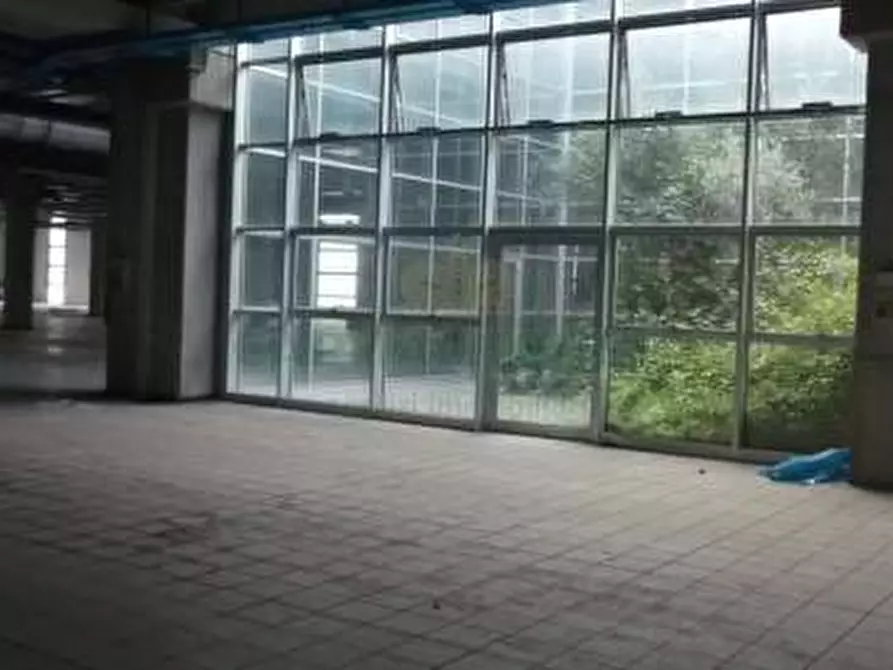 Immagine 19 di Capannone industriale in vendita  a Concorezzo
